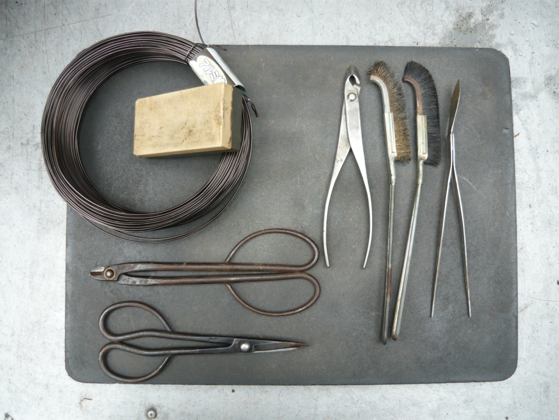 bonsai szerszámok bonsai részletes kidolgozásához bonsai szerszámok, a bonsai törzsén, bonsai gyökérnyakán, bonsai ágrendszerén történő finom munkálatokhoz